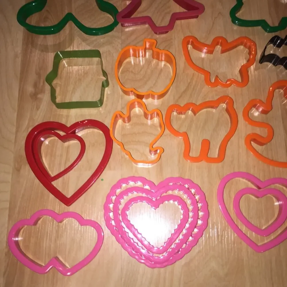 Multi Holiday Plastic Cookie Cutter Set - 30 Shapes Baking & Kids Crafts